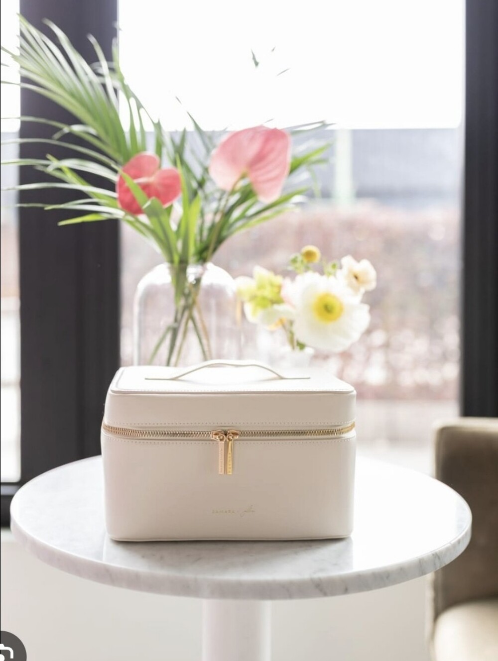 Samara × Jilly Box Travel Case
